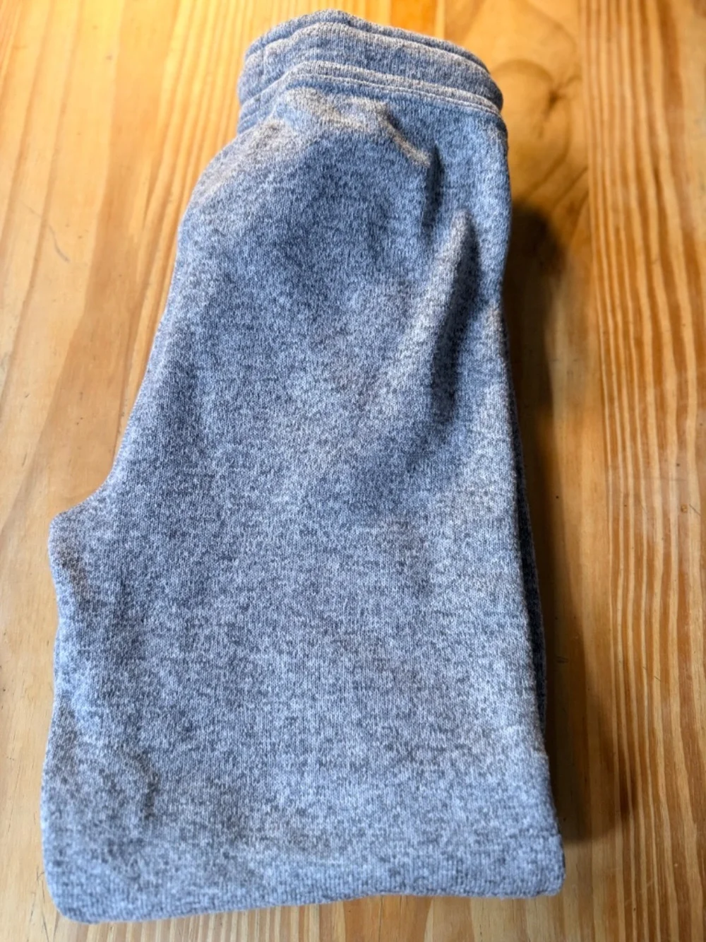 2 pairs boys sweatpants size M (10)